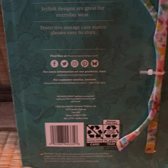 🆕THE POINEER WOMAN: Blue Light Protection Glasses with Floral Frame & Case. - Picture 6 of 7